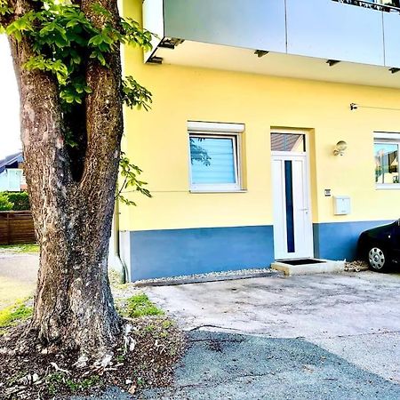 Schoene Wohnung Mit Eigenen Eingang Und Terrasse Gosseling Zewnętrze zdjęcie